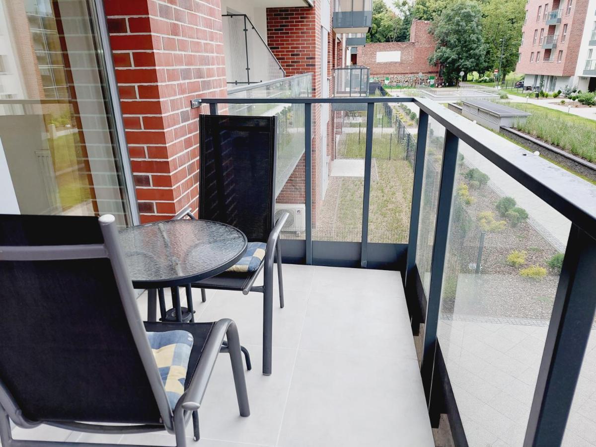 Mak Apartment Grobla - Free Parking - 3 Rooms Gdańsk Exteriör bild