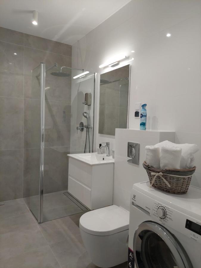 Mak Apartment Grobla - Free Parking - 3 Rooms Gdańsk Exteriör bild
