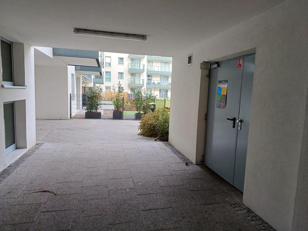 Mak Apartment Grobla - Free Parking - 3 Rooms Gdańsk Exteriör bild