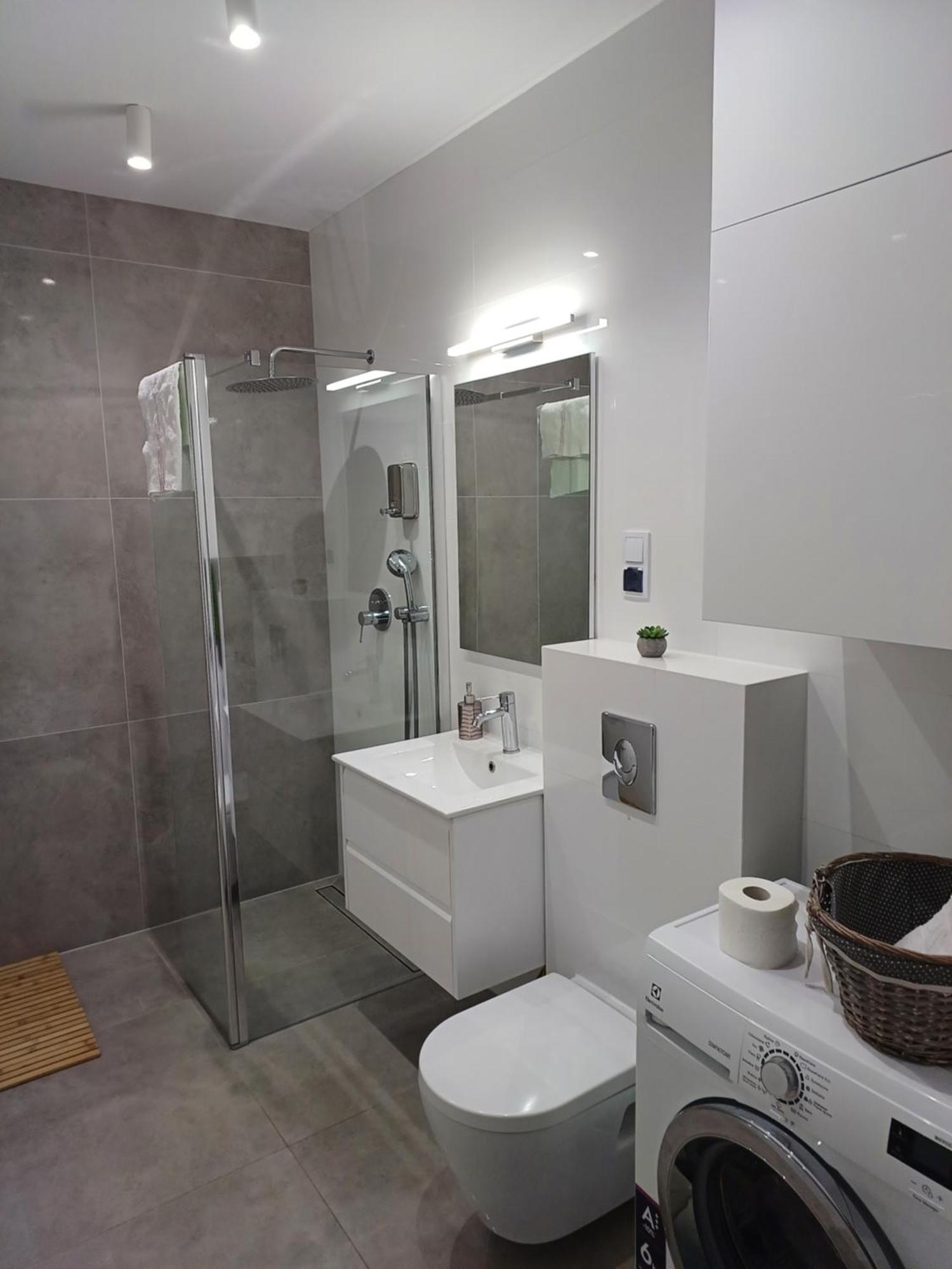 Mak Apartment Grobla - Free Parking - 3 Rooms Gdańsk Exteriör bild