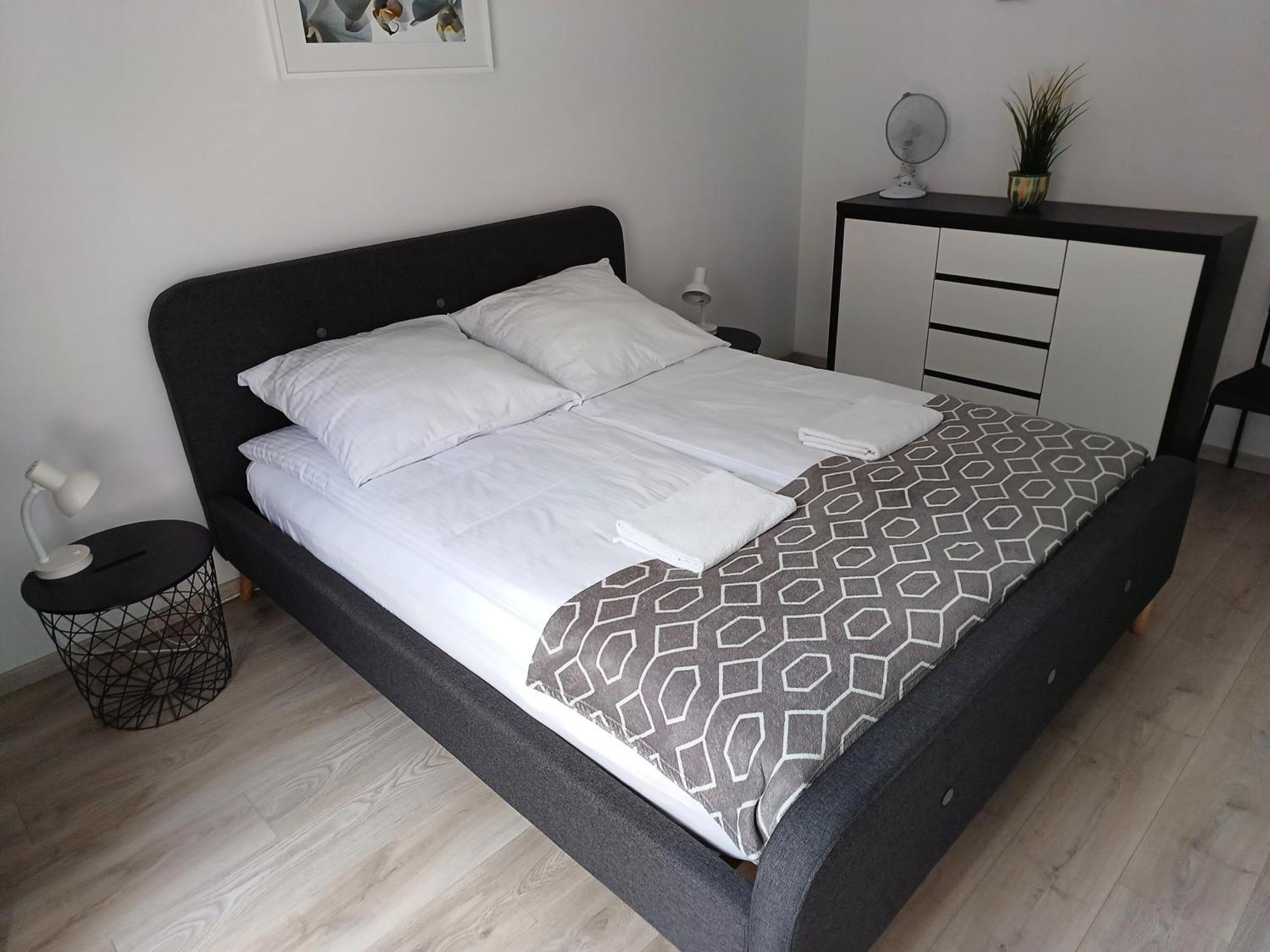 Mak Apartment Grobla - Free Parking - 3 Rooms Gdańsk Exteriör bild
